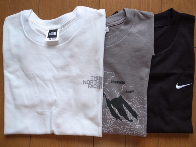 Tシャツ