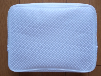 無印良品　EVAポーチ